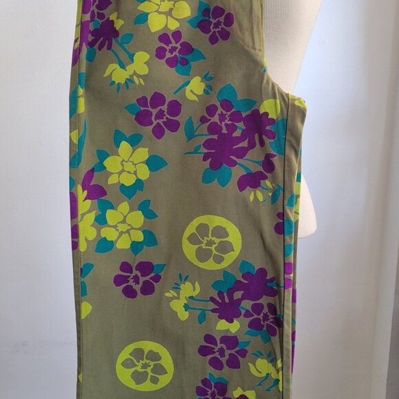 Green Paisley 70’s Style Wide Leg Green Flower Pants (Size: 42 Equal to a 10-12) - Picture 13 of 14